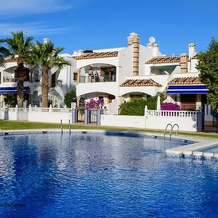 Apartment Pool View At Jumilla Iii